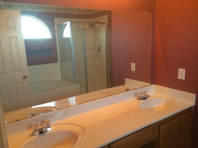 1916 Silver Leaf Dr — Photo 27