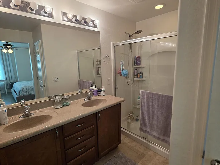 2170 W Scully Dr — Photo 15