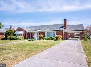 301 Manassas Ave, Front Royal, VA 22630