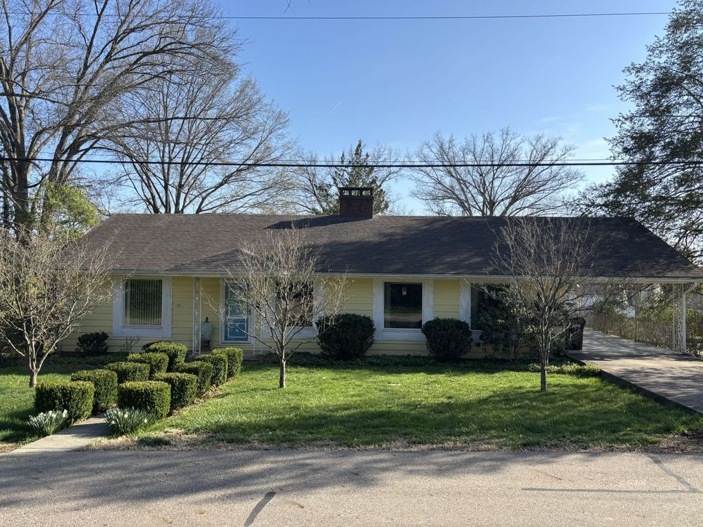 Real estate listing image