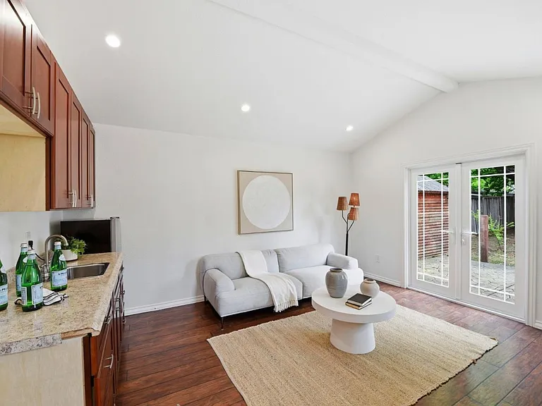 794 Lakemuir Dr — Photo 15