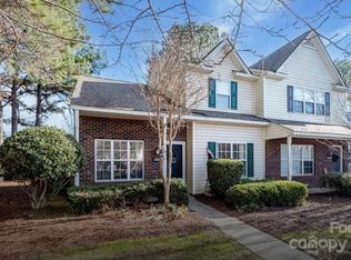12303 Bluestem Ln, Charlotte, NC 28277
