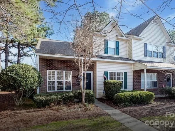 12303 Bluestem Ln, Charlotte, NC 28277