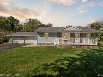 6505 Strawberry Lake Rd, Hamburg, MI, 48139