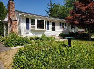 3 Beechwood Rd, Oakdale, CT 06370