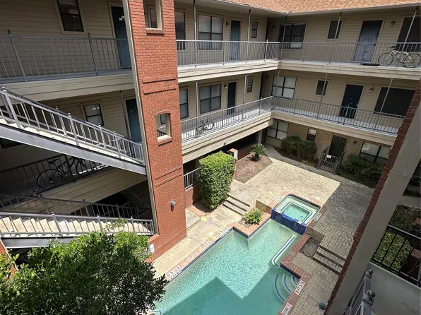 106 E 30th St APT 310, Austin, TX 78705