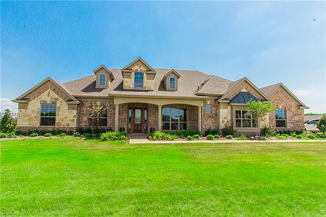 1st image of 7304 Forest Bend Dr