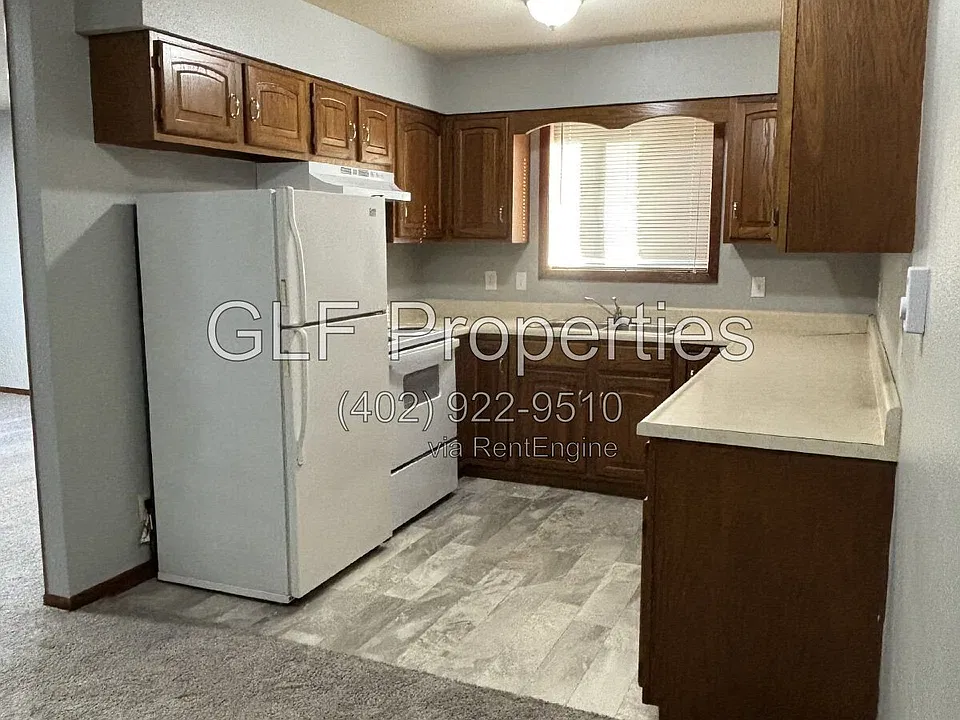 243 N 1st St #5