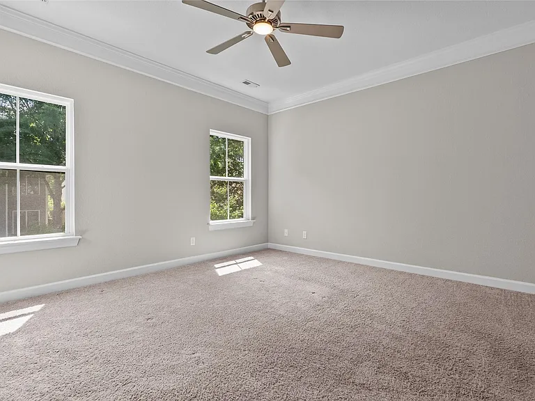 104 S Palm Ave — Photo 19