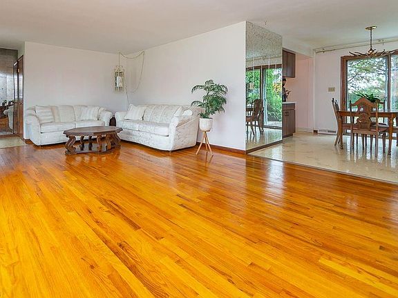 5th image of 3438 Vezber Dr