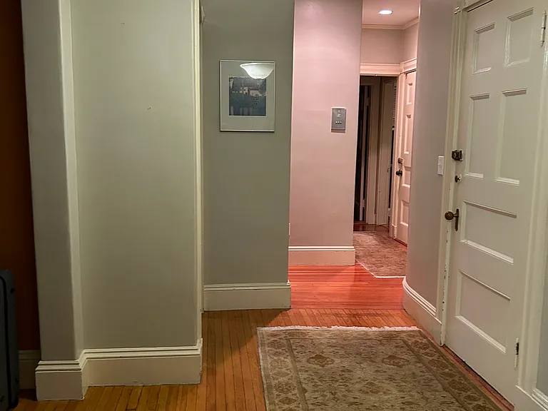 Foyer and entryway