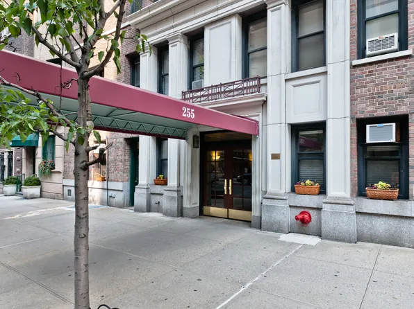 255 West End Avenue