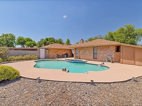 5th image of 3337 Grandview Dr