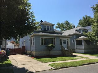 23 Robins St, Buffalo, NY 14220
