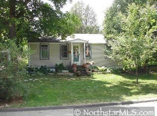 520 Gardner St, Wayzata, MN 55391