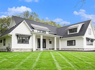 8356 Scots Pine Cir, Kalamazoo, MI 49009