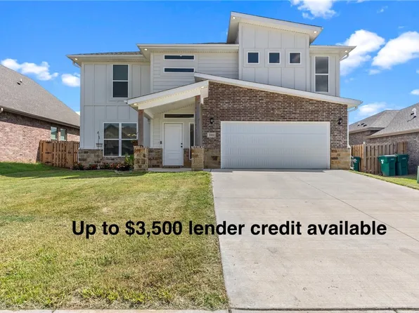 2111 Periwinkle Pl, Centerton, AR 72719