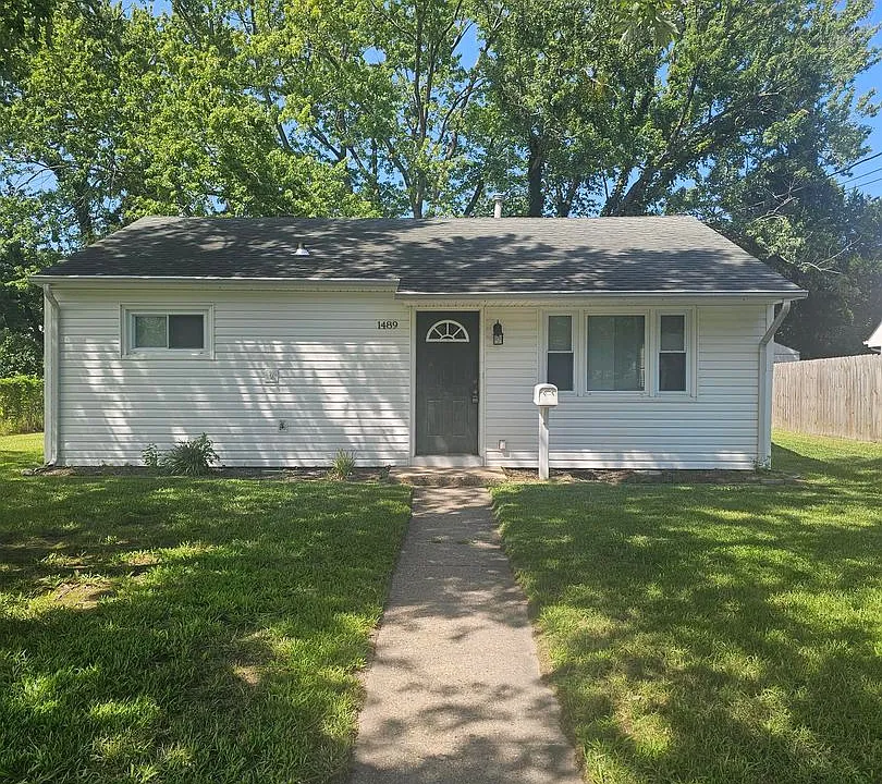 1489 Morgan Dr