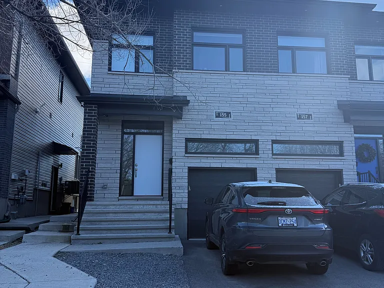 155 Longpre St E #A — Photo 2