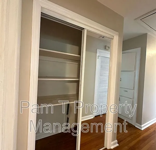 201 Kensington Dr — Photo 11