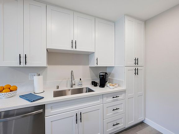 Updated Kitchen with Stainless appliances