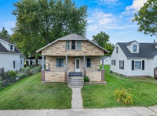 906 S Ash Ave, Marshfield, WI 54449