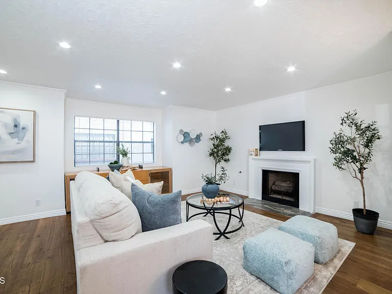 130 Monterey Rd #205 — Photo 13