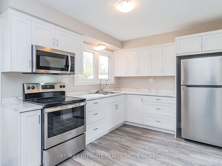 321 Warrington Rd — Photo 14
