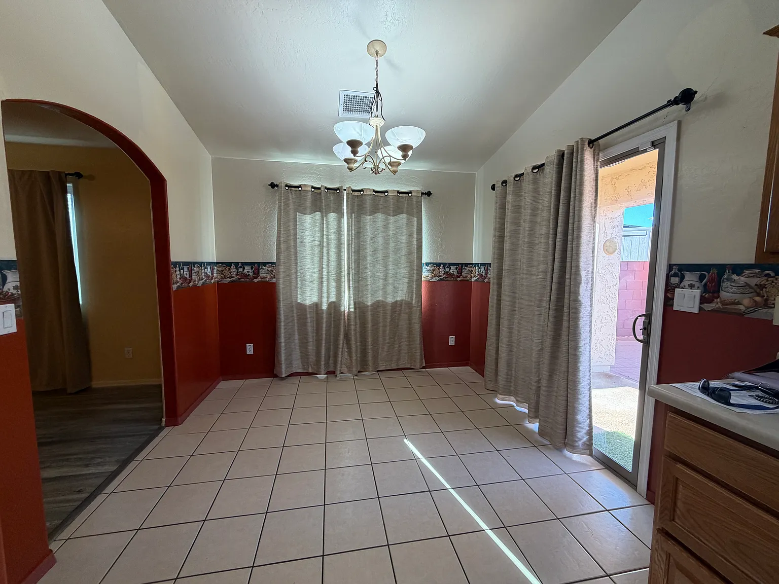 3 bed, 1238 sqft, $1,625 — Photo 4