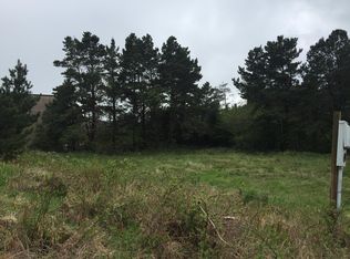 700 SE 37th St, Lincoln City, OR