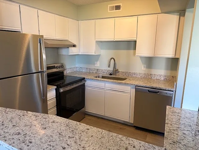 3702 Gayle Ave #6 — Photo 4