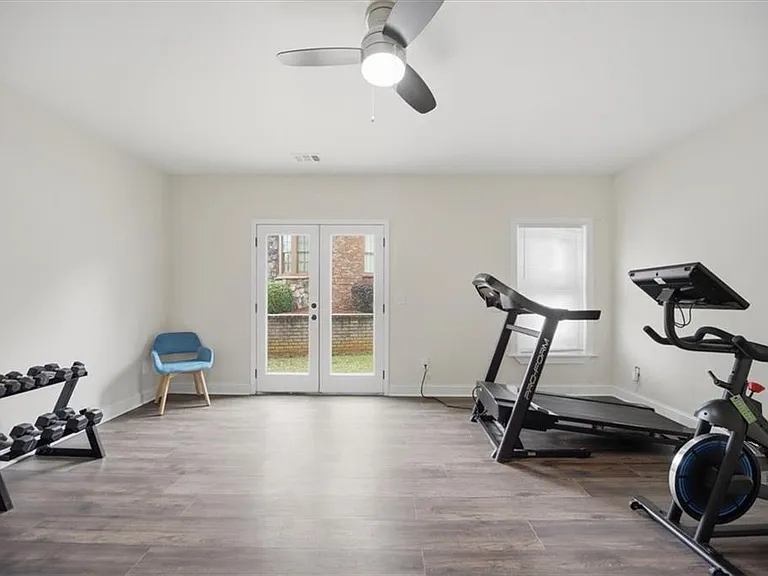 5869 Chickasaw Ln — Photo 40