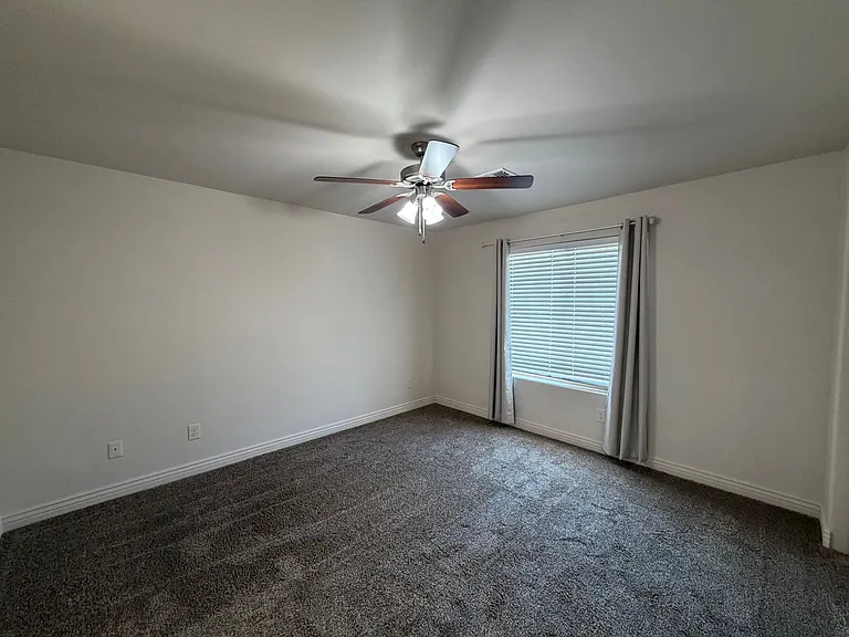 10191 E 34th Ln — Photo 12