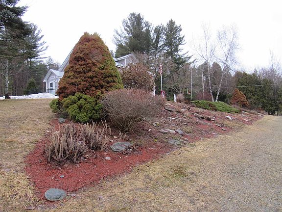 4th image of 1901 Cross Road