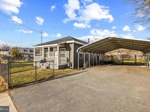 5516 Addison Rd, Capitol Heights, MD 20743