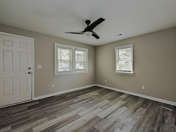2nd image of 2207 Gardner St