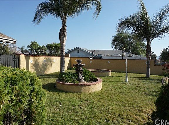 3rd image of 9801 Whitewood Ct