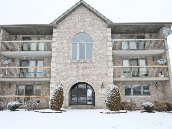 7812 W 79th St, Bridgeview, IL 60455