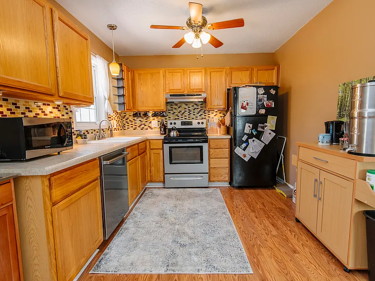 5741 Presentation St — Photo 5