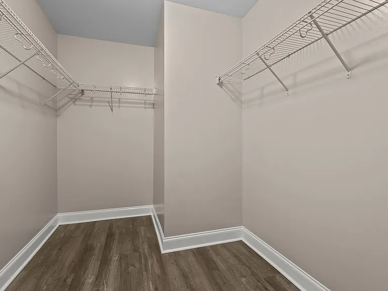 133 Lockwood Dr — Photo 29