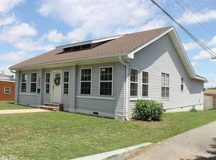 305 S 3rd St, Paragould, AR 72450