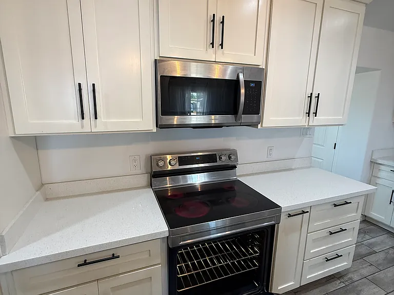 1050 W Rosewood Dr — Photo 15