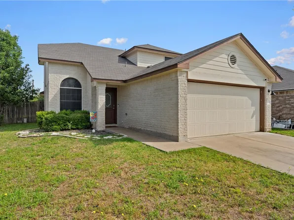 10149 China Creek Dr, Waco, TX 76708