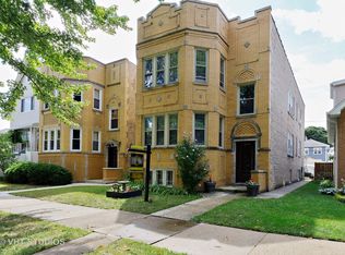 5655 W Ainslie St, Chicago, IL 60630