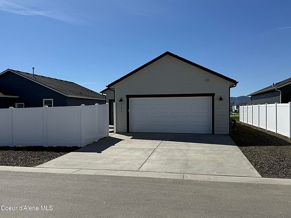 2nd image of 5290 E Antares Ln