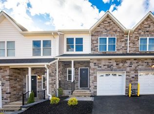 59 Arlene Ct, Morris Plains, NJ 07950