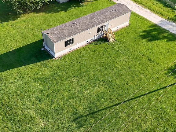 2nd image of 155 Range Rd