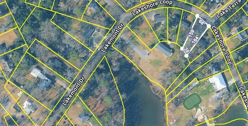 2nd image of 9 Lake Shore Loop