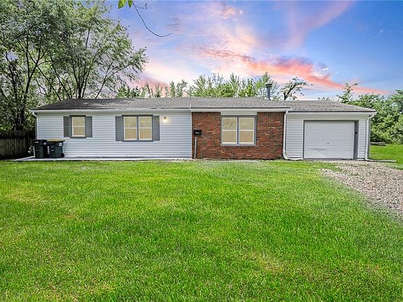 2nd image of 18714 S Lakeside Ln