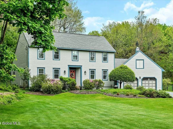 97 Waters Road, East Greenbush, NY 12061